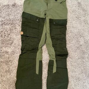 Fjallraven women’s Keb trousers- Olive Green Cargo Pants